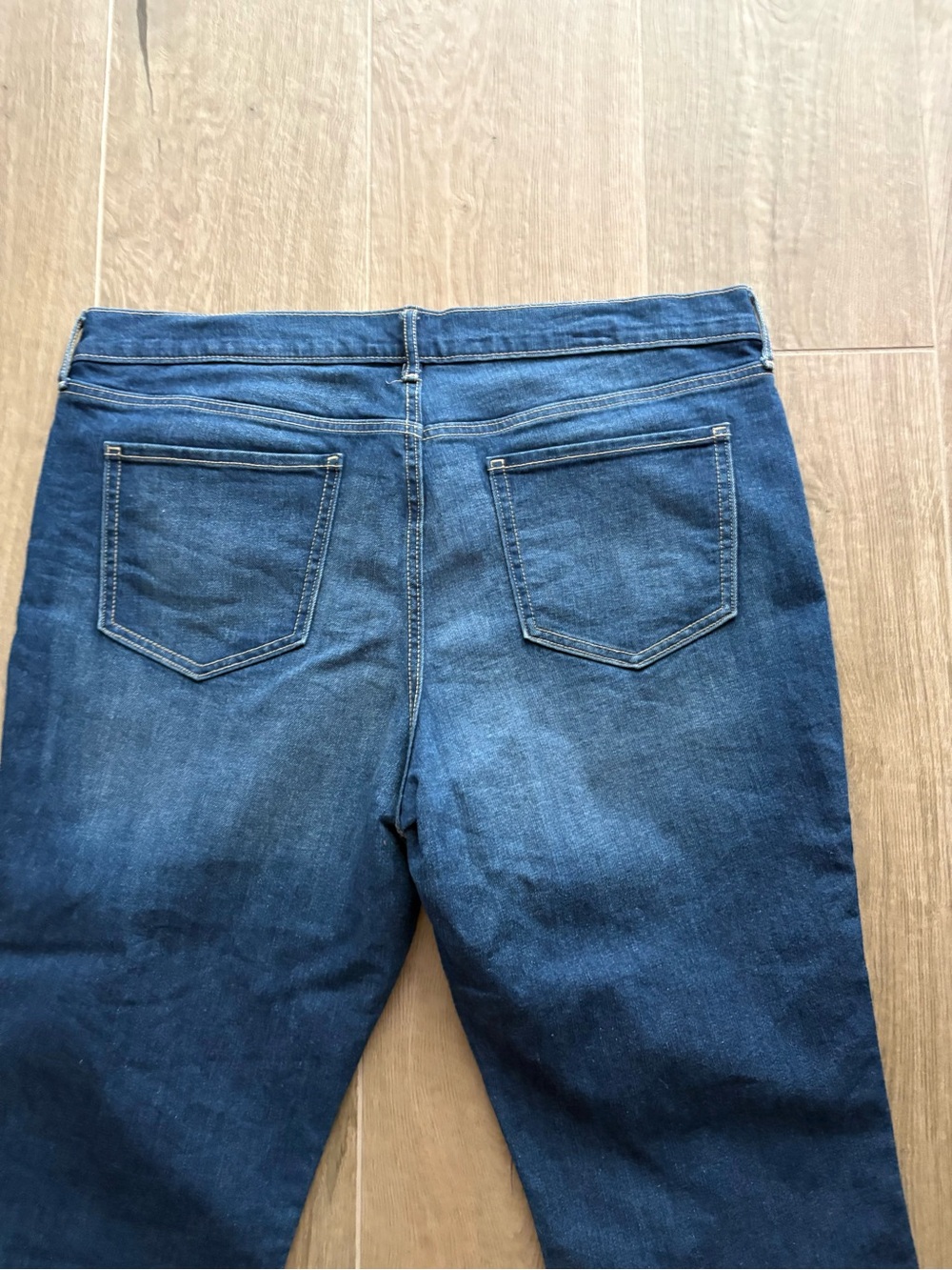 Old Navy size 16 cropped denim jeans - Picture 4 of 6
